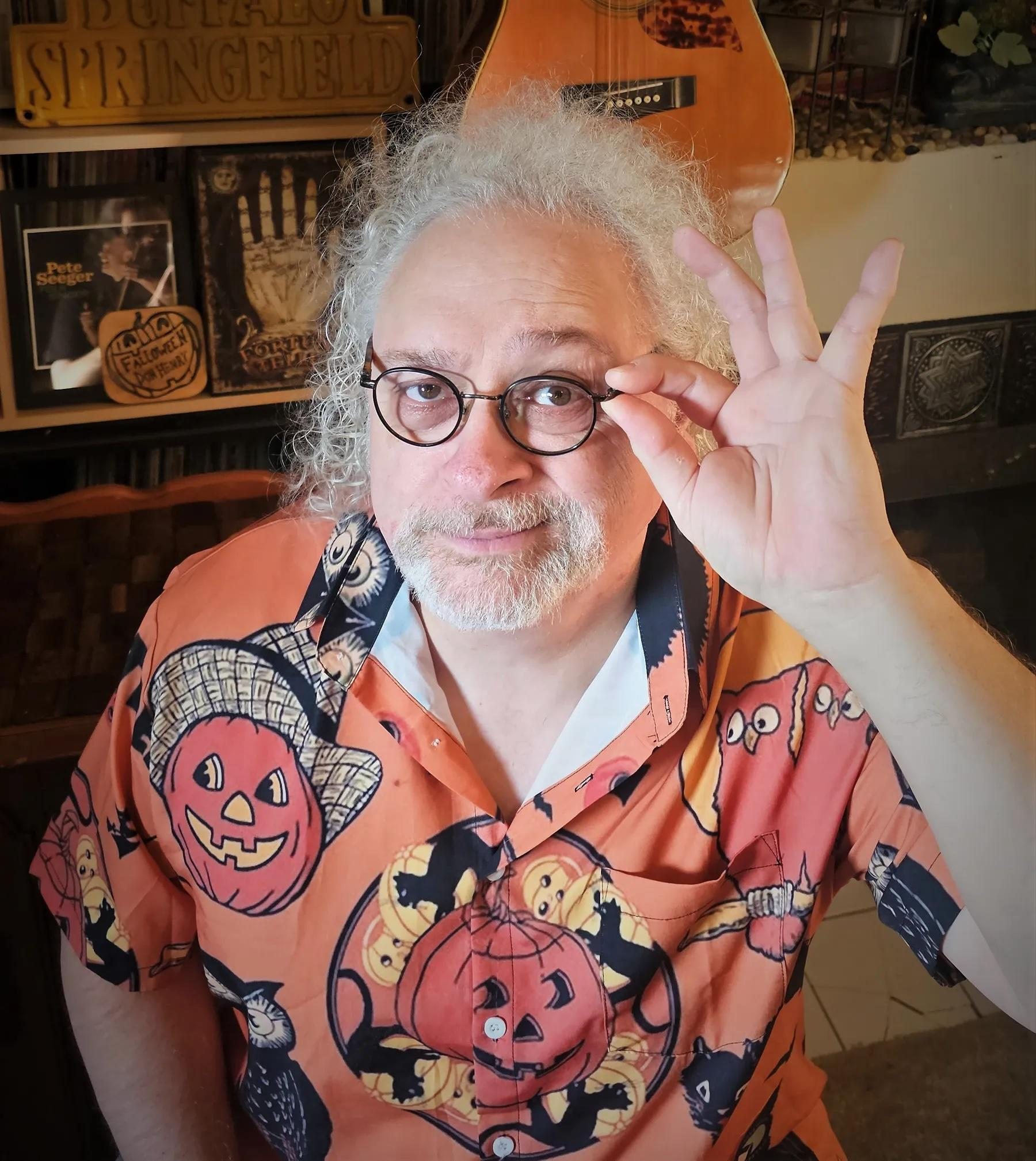 Don Henry Halloween Themed Show!